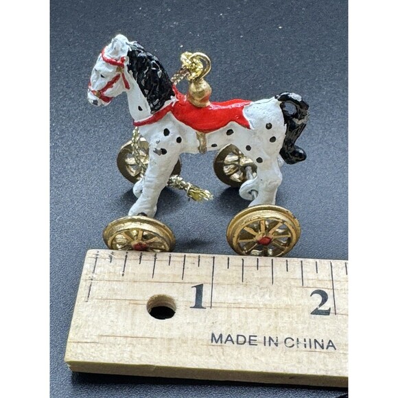 VINTAGE GERMAN HAND PAINTED MINI HORSE ON WHEELS - Picture 7 of 9